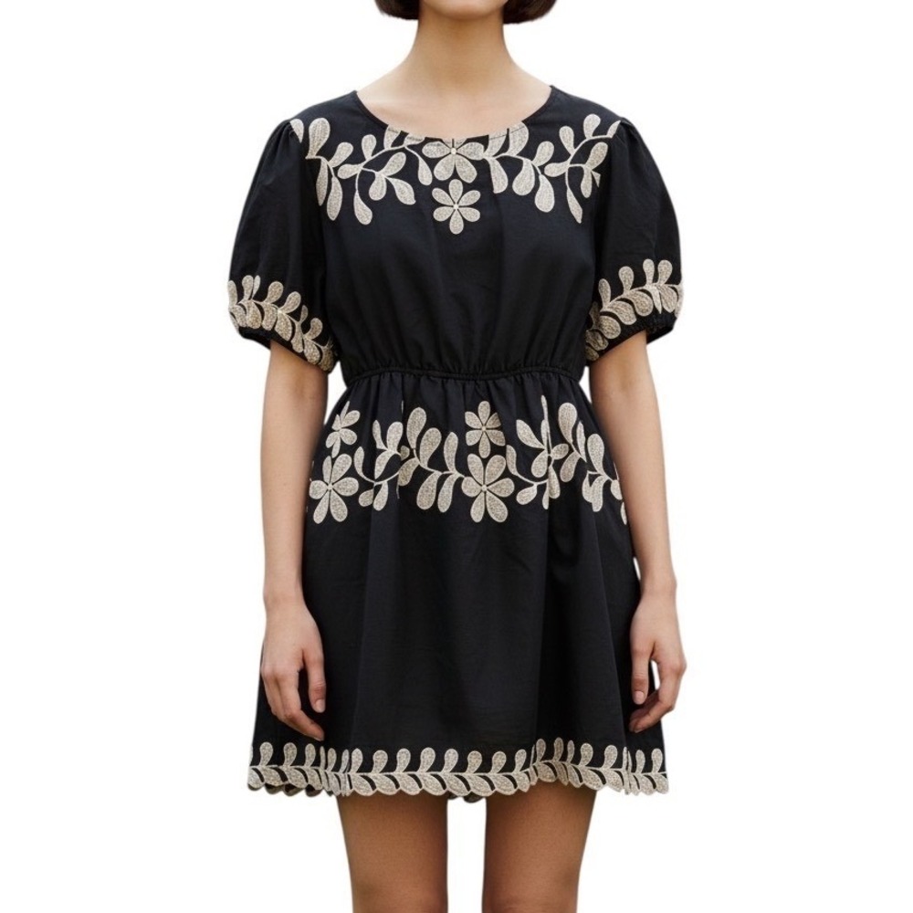 Sapphire Embroidered Floral Mini Dress 1X Black Boho Cottagecore Puff Sleeve